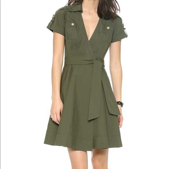 Diane Von Furstenberg Dresses & Skirts - Diane von Furstenberg Kaley Wrap Dress Green Sz 6